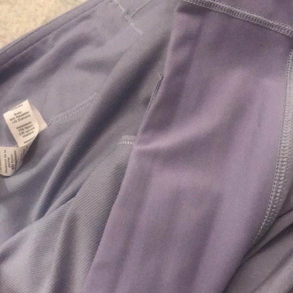 Lululemon Speed Up Shorts 2.5” - Size 10 - Picture 6 of 9